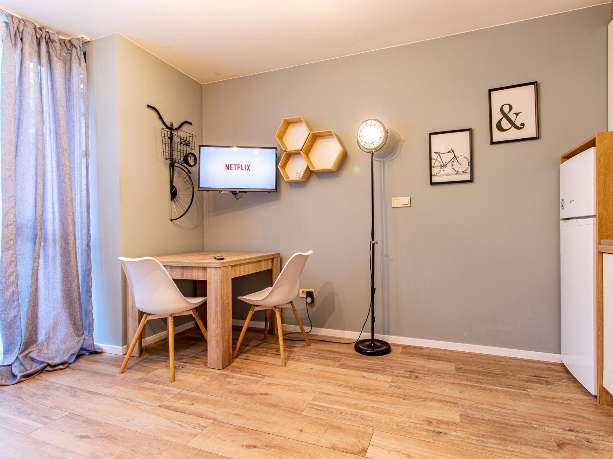 Stay & Explore Sofia - Central Studio Exterior foto